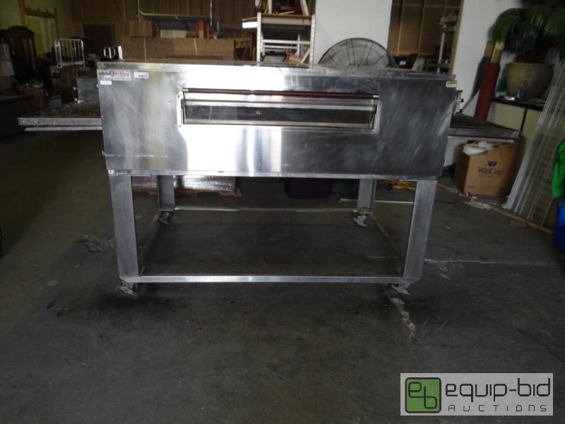 lot 1488 image: Global Cooking Systems wide belt conveyor piz...