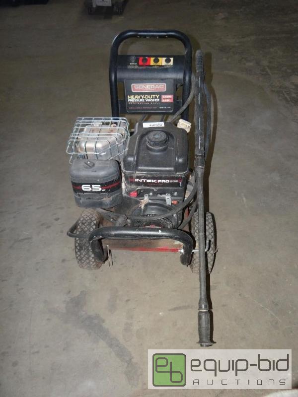 lot 1512 image: Generac heavy duty power washer with wand.  2...