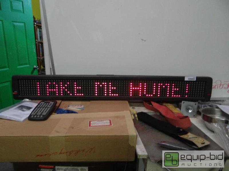 lot 1538 image: Alpha Big Dot led scrolling sign with wireles...