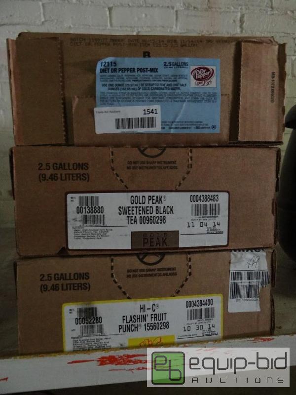 lot 1541 image: Lot of 3 bag in the boxes. 2.5 gallon. Expire...