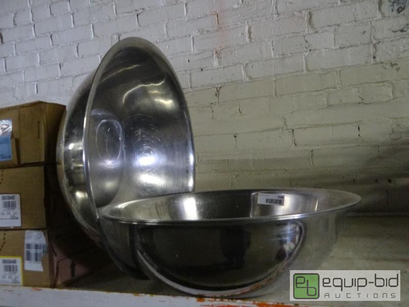 lot 1546 image: Lot of 3 large stainless steel bowls.  All 3 ...