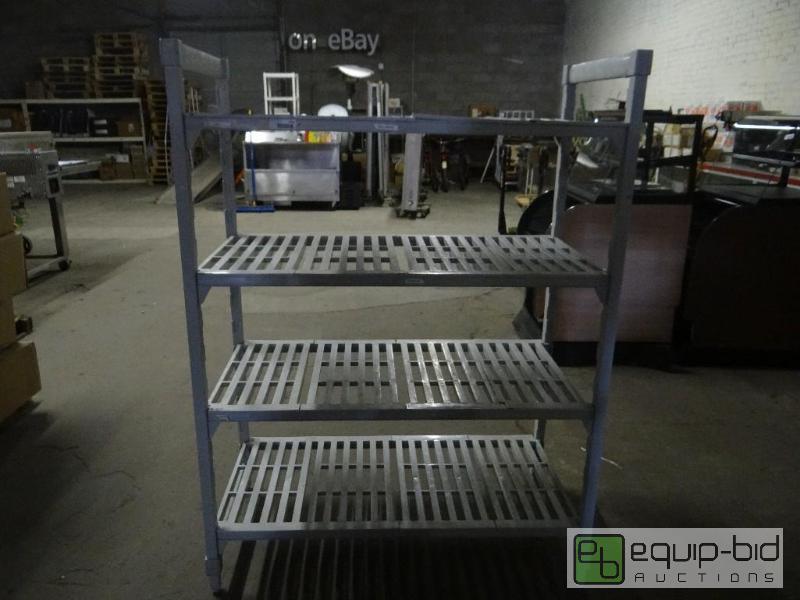 lot 1558 image: Cambro commercial heavy duty plastic metro st...
