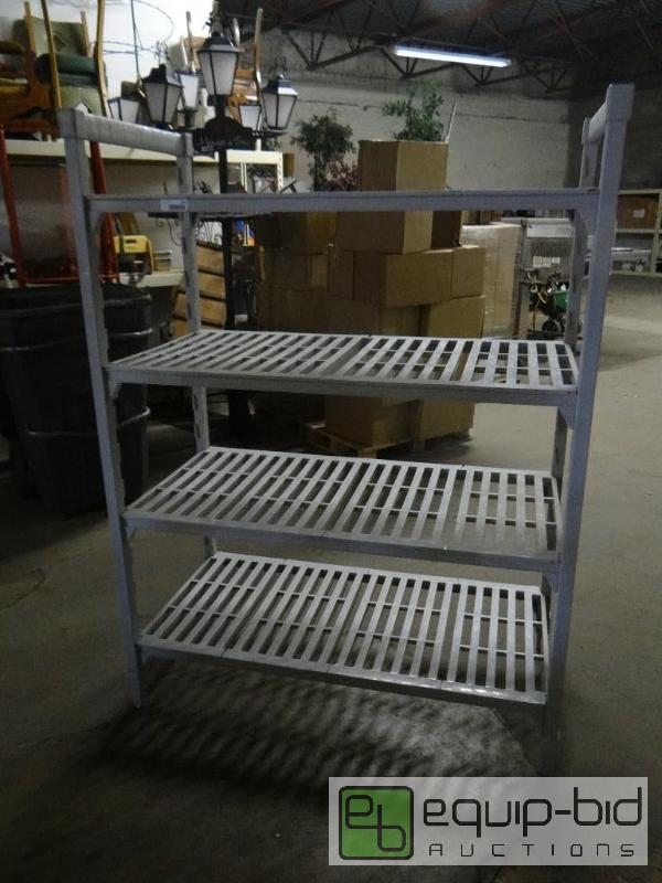 lot 1564 image: Cambro commercial heavy duty plastic metro st...