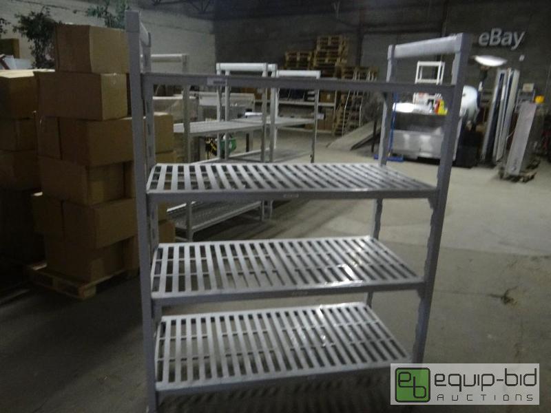 lot 1567 image: Cambro commercial heavy duty plastic metro st...