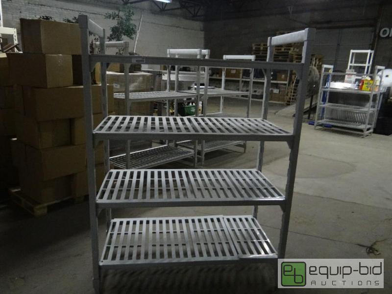 lot 1569 image: Cambro commercial heavy duty plastic metro st...