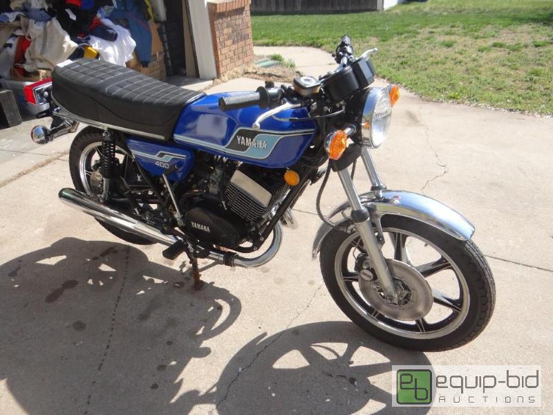 lot 1860 image: 1977 Yamaha RD&nbsp400 motorcycle.  This is ...