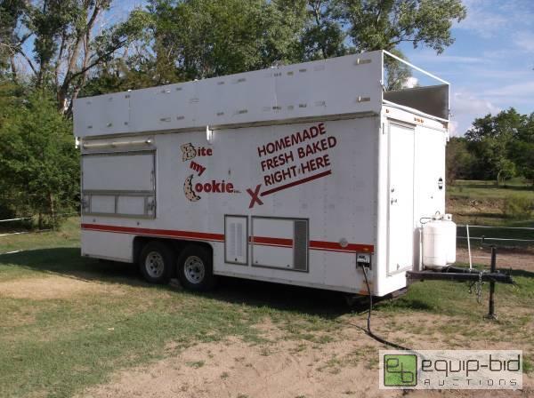 lot 500 image: Over $60,000 invested in this trailer.    19...
