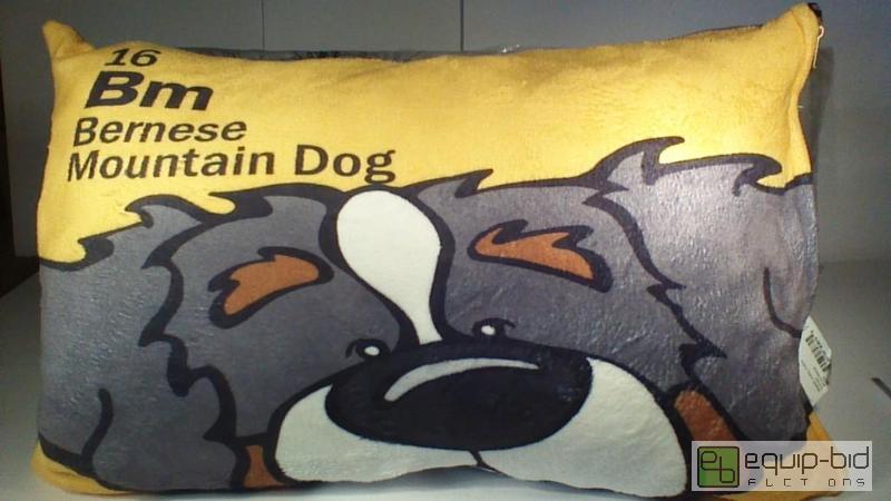 lot 7409 image: DENY Premium Custom Pet BedPillow     Reta...