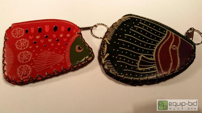 lot 7601 image: Fashion Jewelry     See Pics for detailsin...