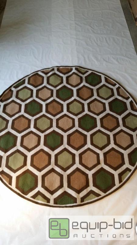 lot 7999 image: Honeycomb Rug 8 Round. Green. Liona Manne....