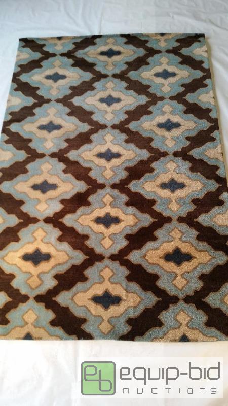 lot 8007 image: ALFRESCO RUG 53&quot x 83&quot BROWNMUL...