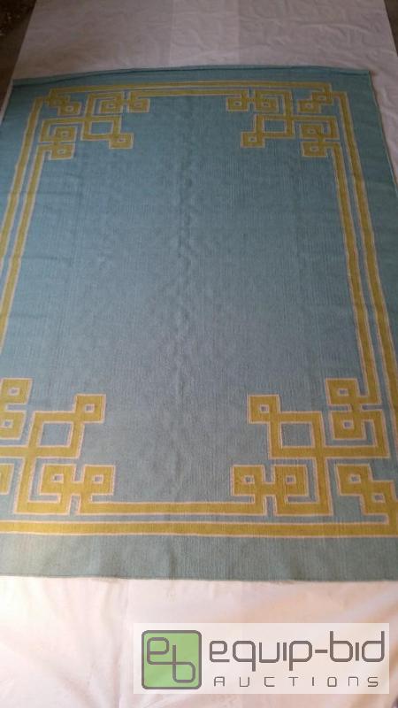 lot 8019 image: Keys Rug 8x11. Spa. 75% Wool and 25% Cotto...