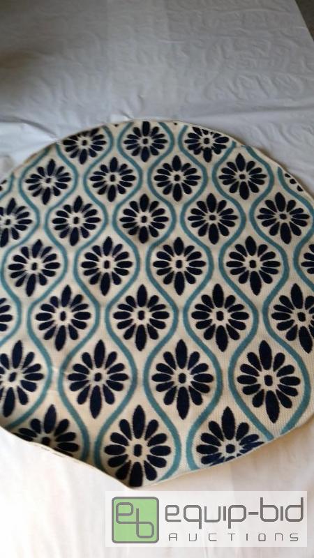 lot 8029 image: Cheer Rug 710&quot Round. Cream. $378    T...