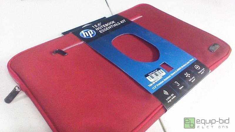 lot 8533 image: HP Pavilion 15.6 laptop sleeve case for ...