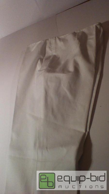 lot 8713 image: Peace of Cloth Ladies Dress Pants     Size ...