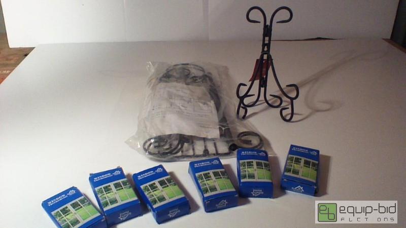 lot 8764 image: Assorted Lot   &nbsp   6 each window therm...