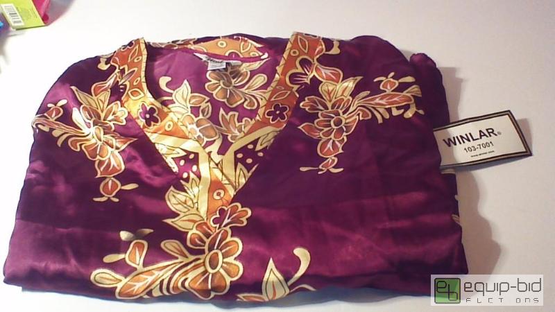 lot 8810 image: Winlar Ladies Long Satin Caftan  One size f...