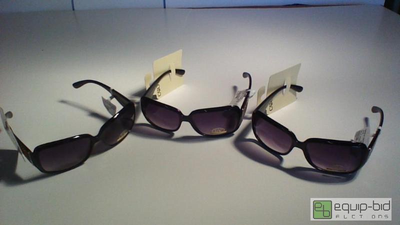 lot 8965 image: 3 pair of Cato Sunglasses     Just in time ...
