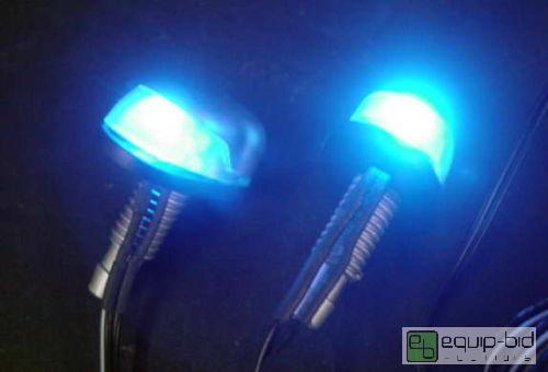 lot 42106 image: 4 sets (2 lights per set) Wild at night Stree...