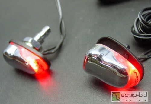 lot 42107 image: 4 sets (2 lights per set) Wild at night Stree...