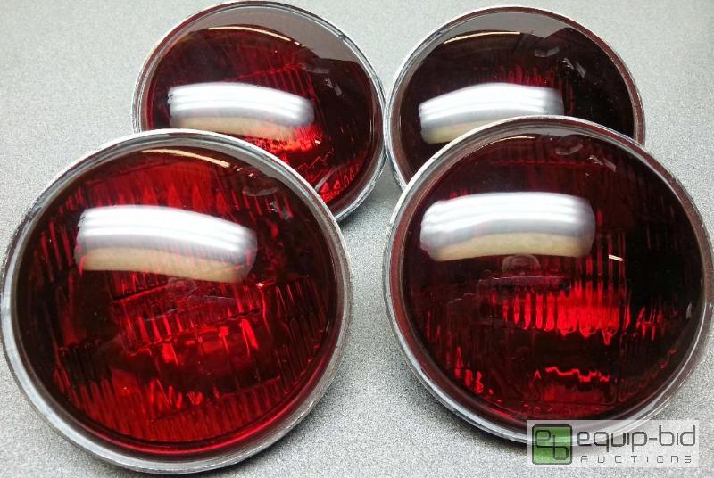 lot 42110 image: Set of Red 4 New Harley Davidson police escor...