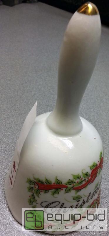 lot 42132 image: Collectable seasonable bell #13...