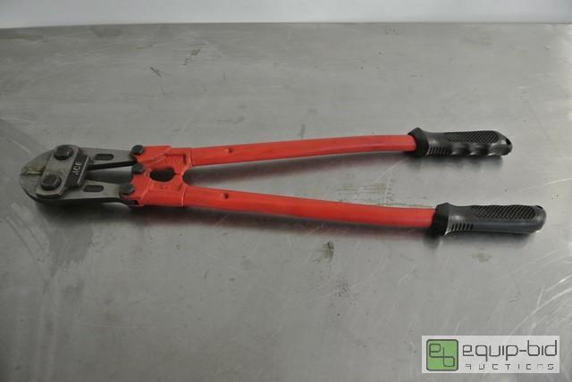 lot 106 image: 24inch Bolt Cutter     All items must be remo...