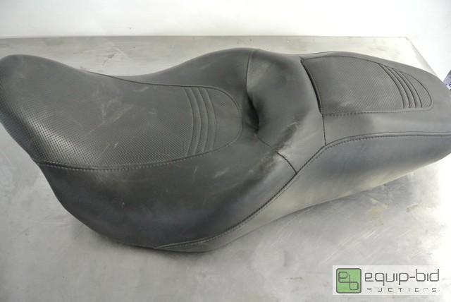 lot 138 image: Harley Davidson Motorcycle Seat   RDW-9261-0...
