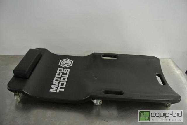 lot 228 image: Matco Plastic CreeperAll items must be remove...