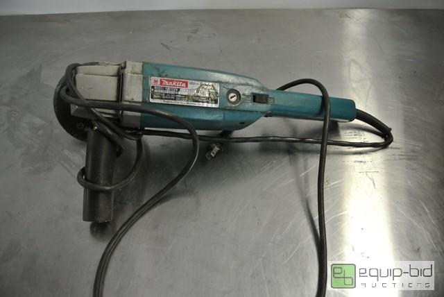 lot 96 image: Makita SanderPolisherAll items must be remov...
