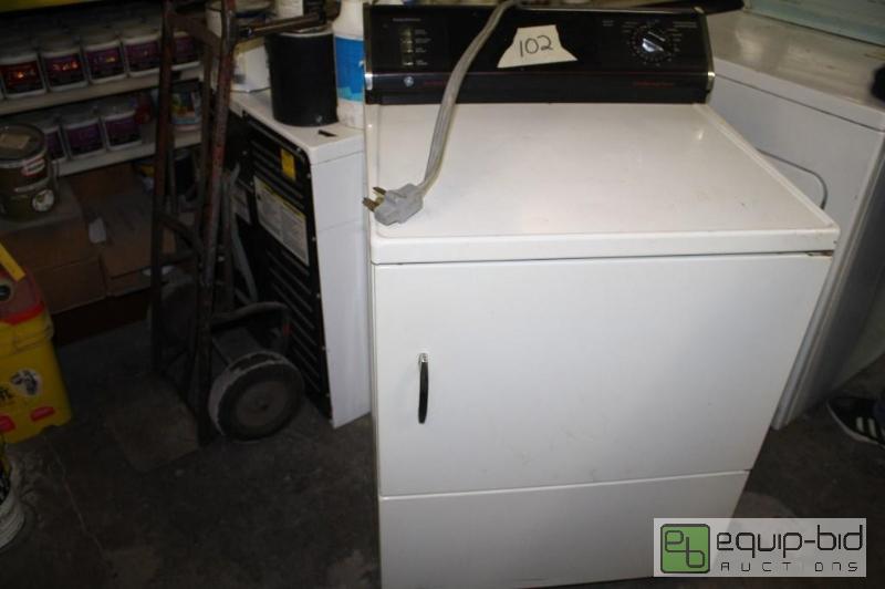lot 002 image: Ge 4 Cycle Dryer Model #DDE5900RALWH ...