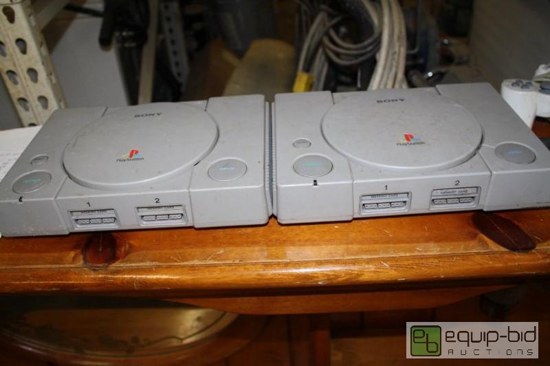lot 115 image: 2 Play Stations  Frogger game  2 remotes  pow...