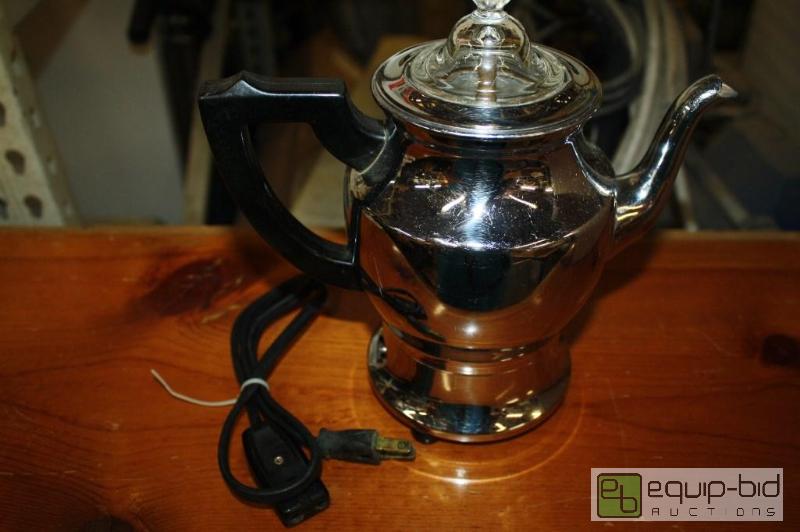 lot 123 image: Chrome percolator coffee pot...