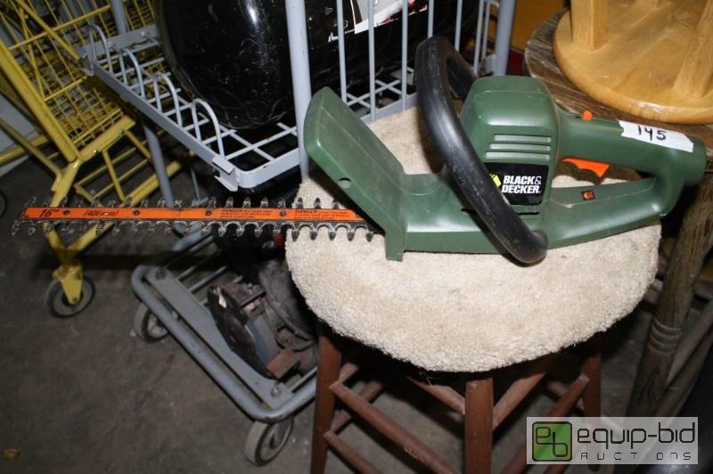 lot 145 image: Black &amp Decker 16 Electric Hedge Trimmer...