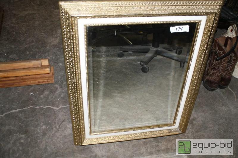 lot 174 image: Mirror...