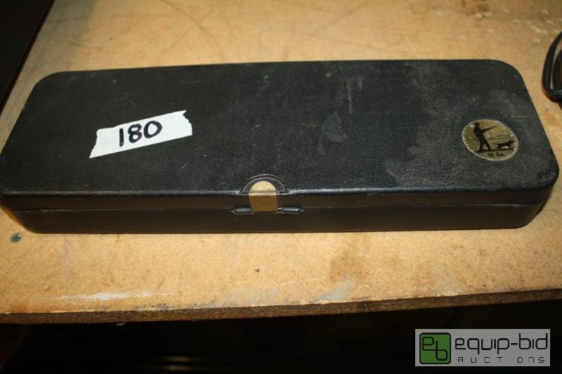 lot 180 image: Shot gun cleaning kit...