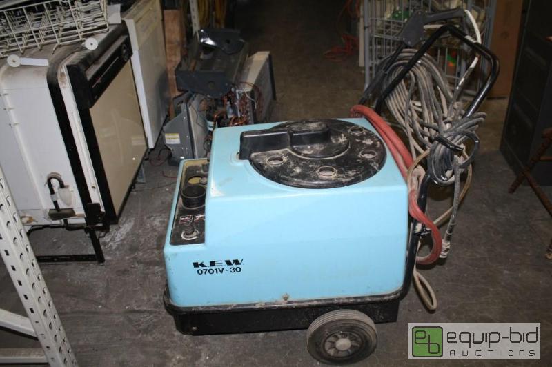 lot 215 image: K.E.W. Pressure Washer 0701V-30...
