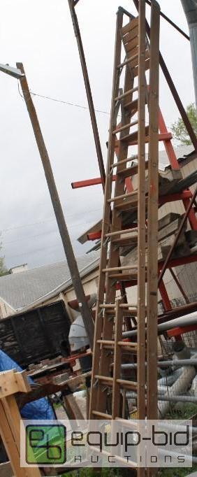 lot 217 image: 11 Wood Ladder found one crack...