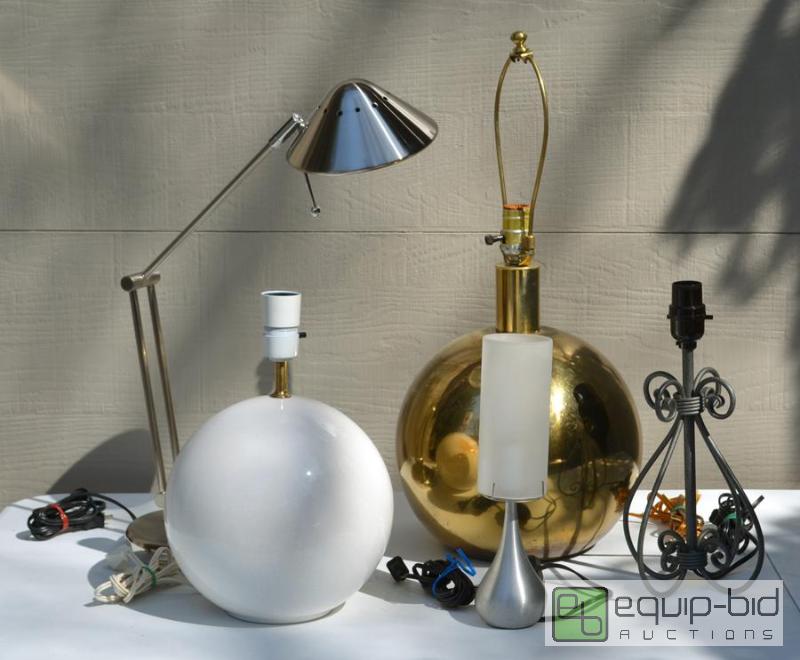 lot 5019 image: Lot of Lamps  All lamps work small silver la...