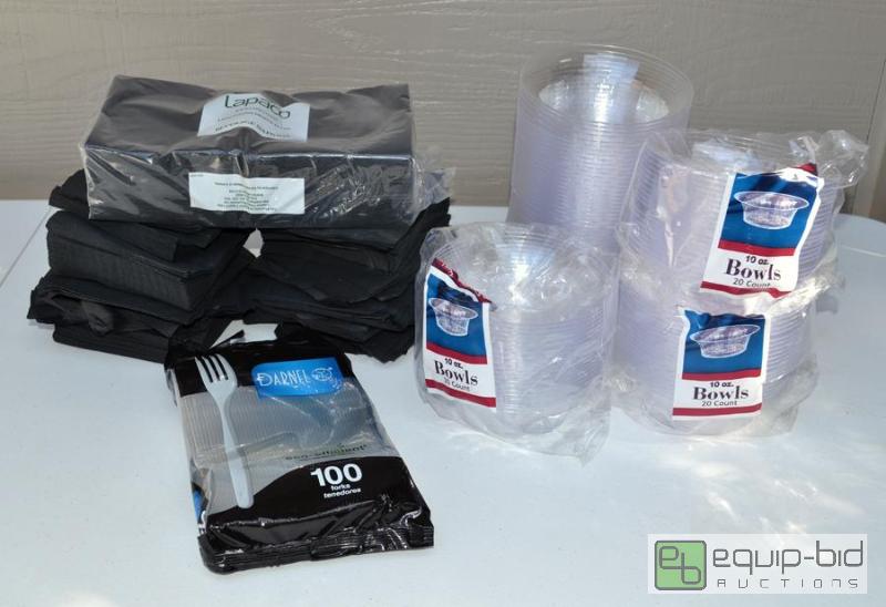 lot 5059 image: Approximately 100 Plastic Bowls, 500 Black Be...