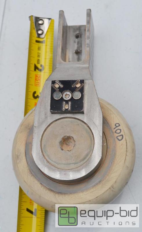 lot 5066 image: 1 large caster - very heavy - solid hard rubb...