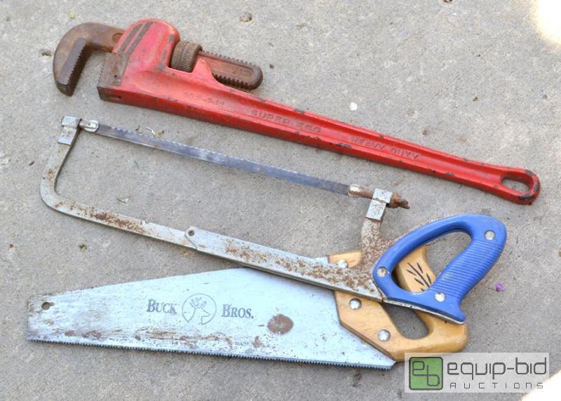 lot 5085 image: Super Ego 24&quot Pipe Wrench and 2 Saws...