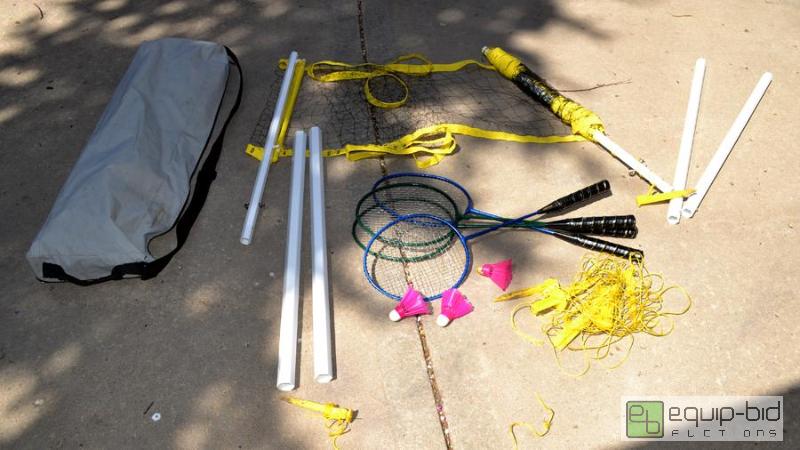 lot 5092 image: Badminton Set - net, rackets, shuttle cocks, ...