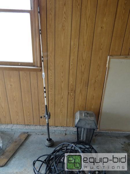 lot 2005 image: Outdoor Bug Zapper And Long HD Extension Cord...