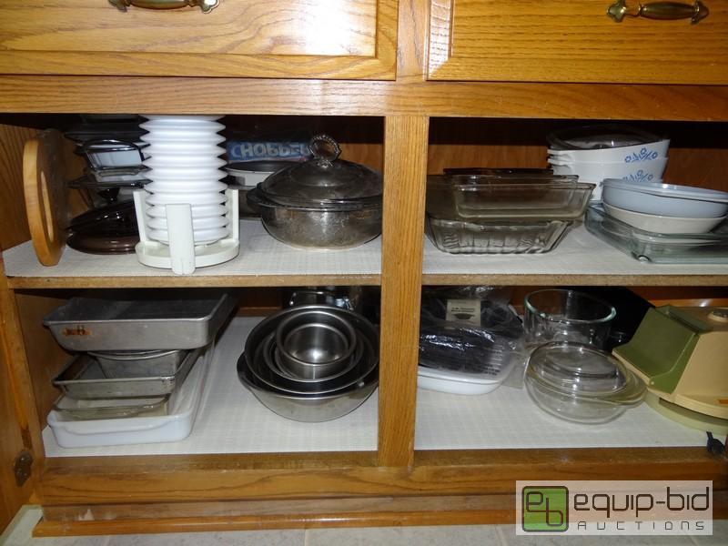 lot 2028 image: Large Cabinet Full Of Vintage Kitchen Items A...