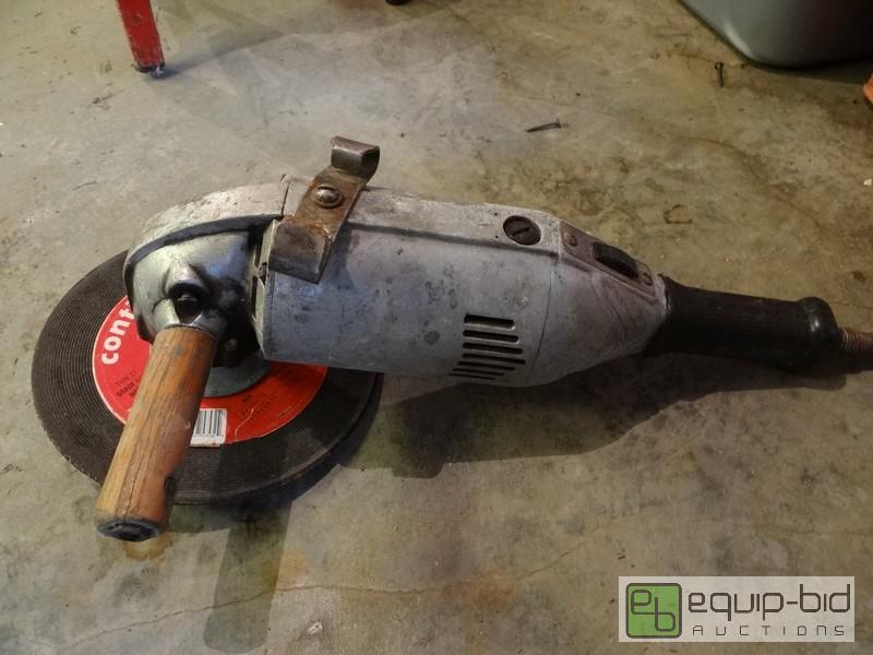 lot 2107 image: 7Inch Grinder  120v...