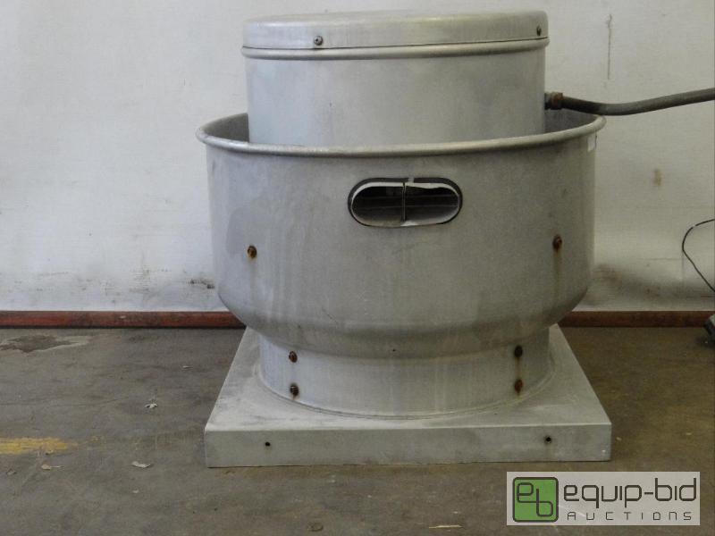 lot 2094 image: Greenheck&nbspRoof Mounted Centrifugal Upbla...