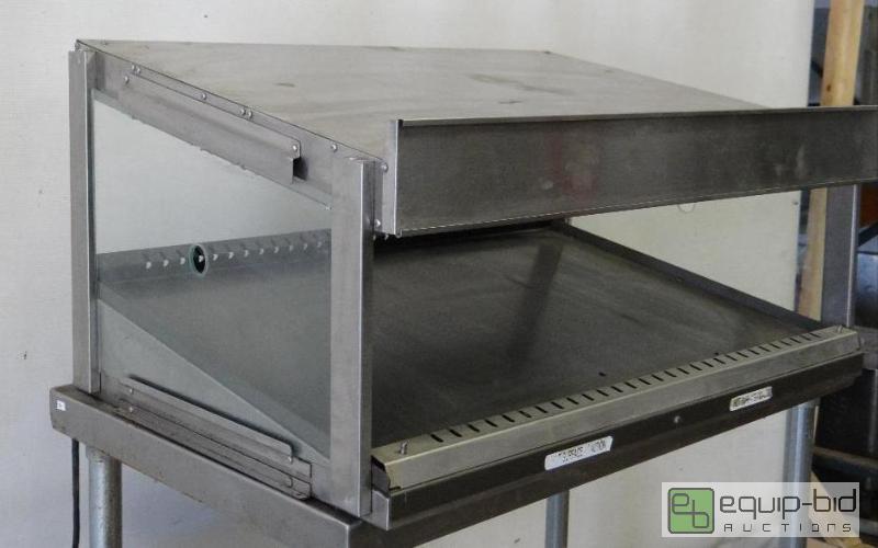 lot 2097 image: Hatco Glo-Ray&nbspCountertop Food Warmer  Mo...