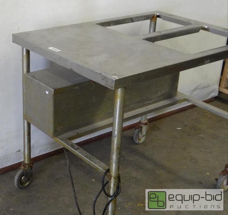 lot 2100 image: AYR King BreaderBlenderSifter  ModelBBS-EC...