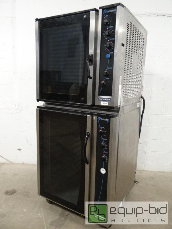 lot 2134 image: Moffat Convection Oven with Steam and Proofer...